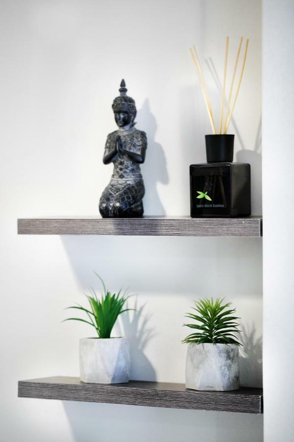 Grey Rhino 1Min From The White Tower Apartment Tesalonika Bagian luar foto